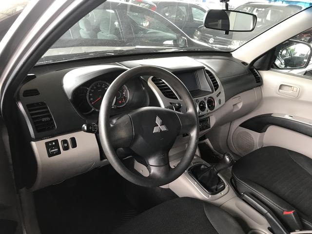 Triton 2.4 HLS - Manual (Flex) - Bem Conservado - Foto 3