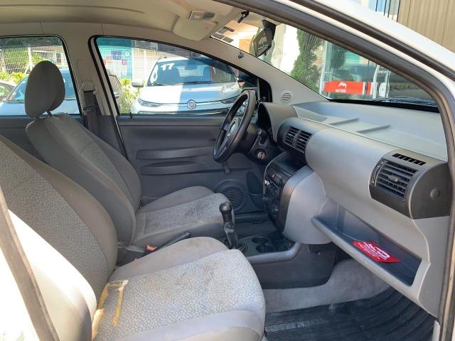 Volkswagen Fox 1.6 Plus (Flex) 2006 - Foto 13