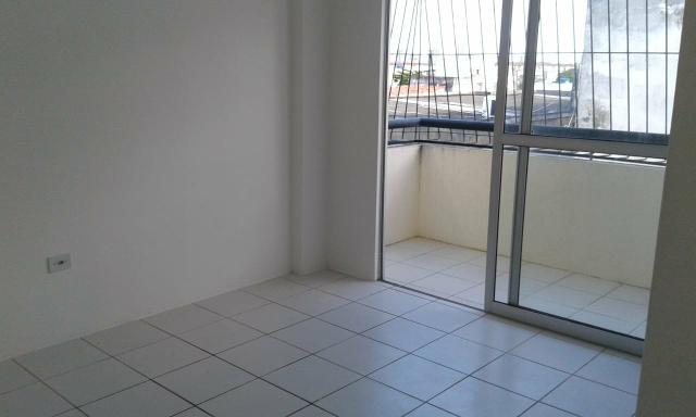 Excelente ap J.Atlantico,seminovo,estrutural,rua calçada,portão eletrônico,armários,suíte - Foto 10