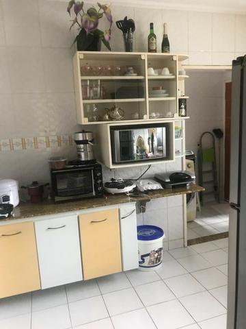 100% Mobiliado Cond. Dalva Toledo Casa Duplex 230m² c/ 04suítes no PQ das Laranjeiras - Foto 8