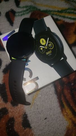Relógio whatch active