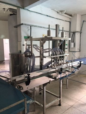 Envasadora de líquidos e pastosos - Foto 2