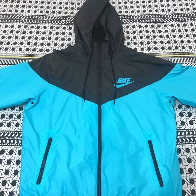 Corta vento Nike