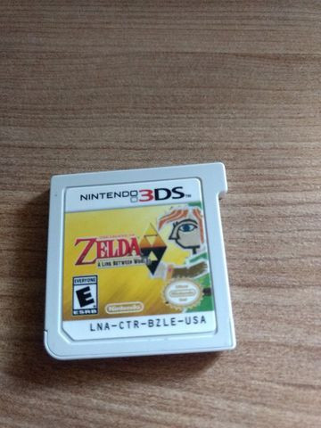 Zelda a link between worlds 3ds lacrado - Foto 3