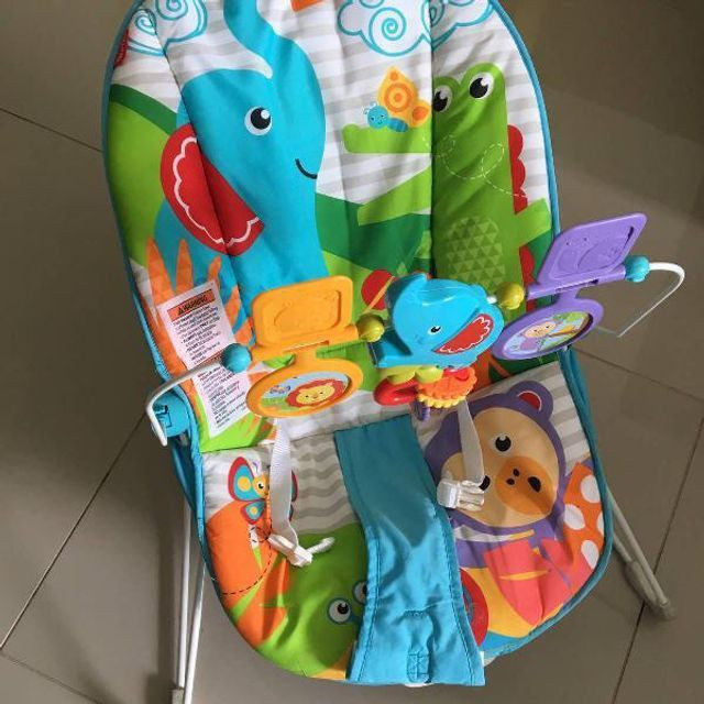 Cadeirinha Vibratória Fisher Price - Diversão no Bosque