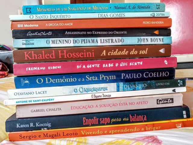 Qualquer destes livros por R$10 - Foto 2