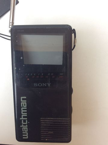 Tv antiga portatil sony