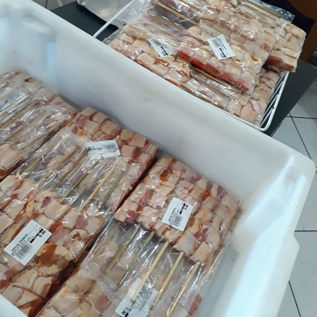 Espetinhos - Foto 3