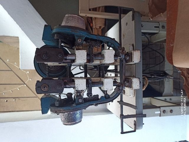 Rebitadeira de Ilhós Bravant BM600