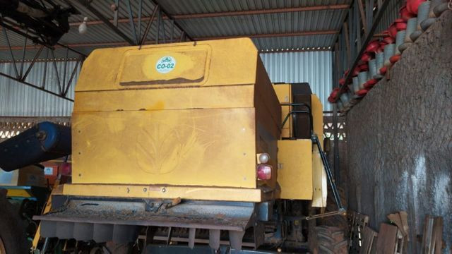 New Holland TC 5090 2011 - Foto 4