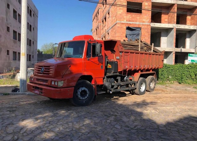 MERCEDES BENZ 1620