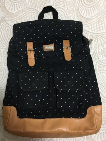 Mochila Imaginarium em ótimo estado 