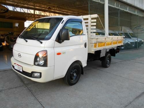 HYUNDAI HR 2.5 HD CAB. CURTA S/ CARROCERIA TCI 2P