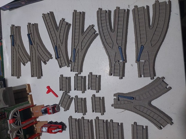 Kit Thomas e seus amigos Trackmaster e  - Foto 3