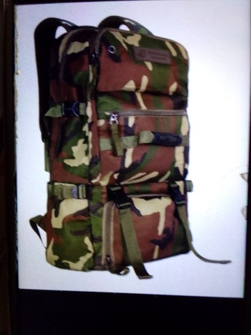 Mochila camuflada 75l  