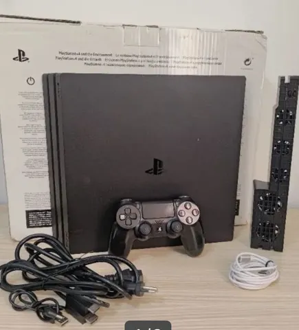 Ps4 Pro Branco 1 Controle 1 Jogo, Console de Videogame Sony Usado 65347119