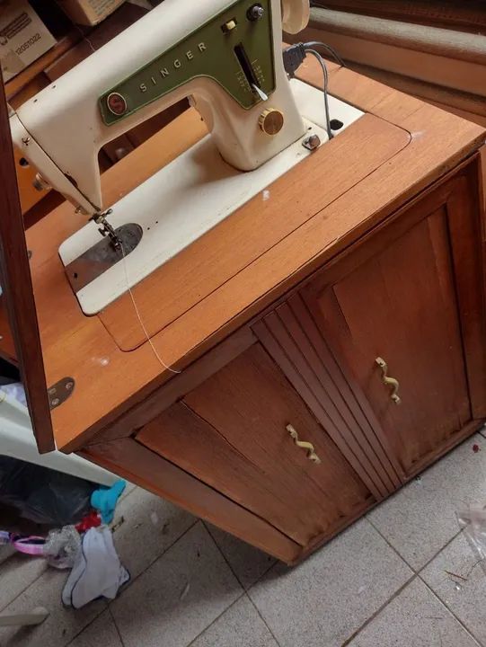 Máquina de costura  - Foto 2