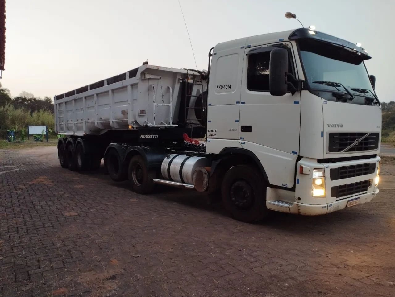 FH 440 6x2  - Foto 4