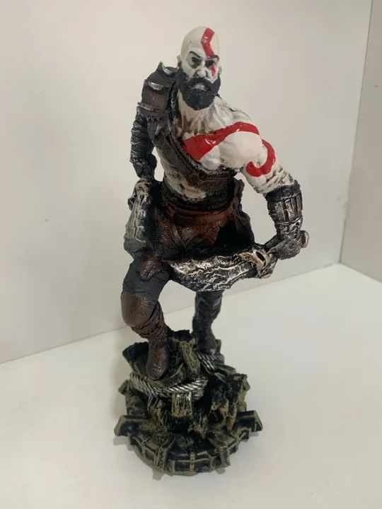 Boneco kratos / god of war resina 