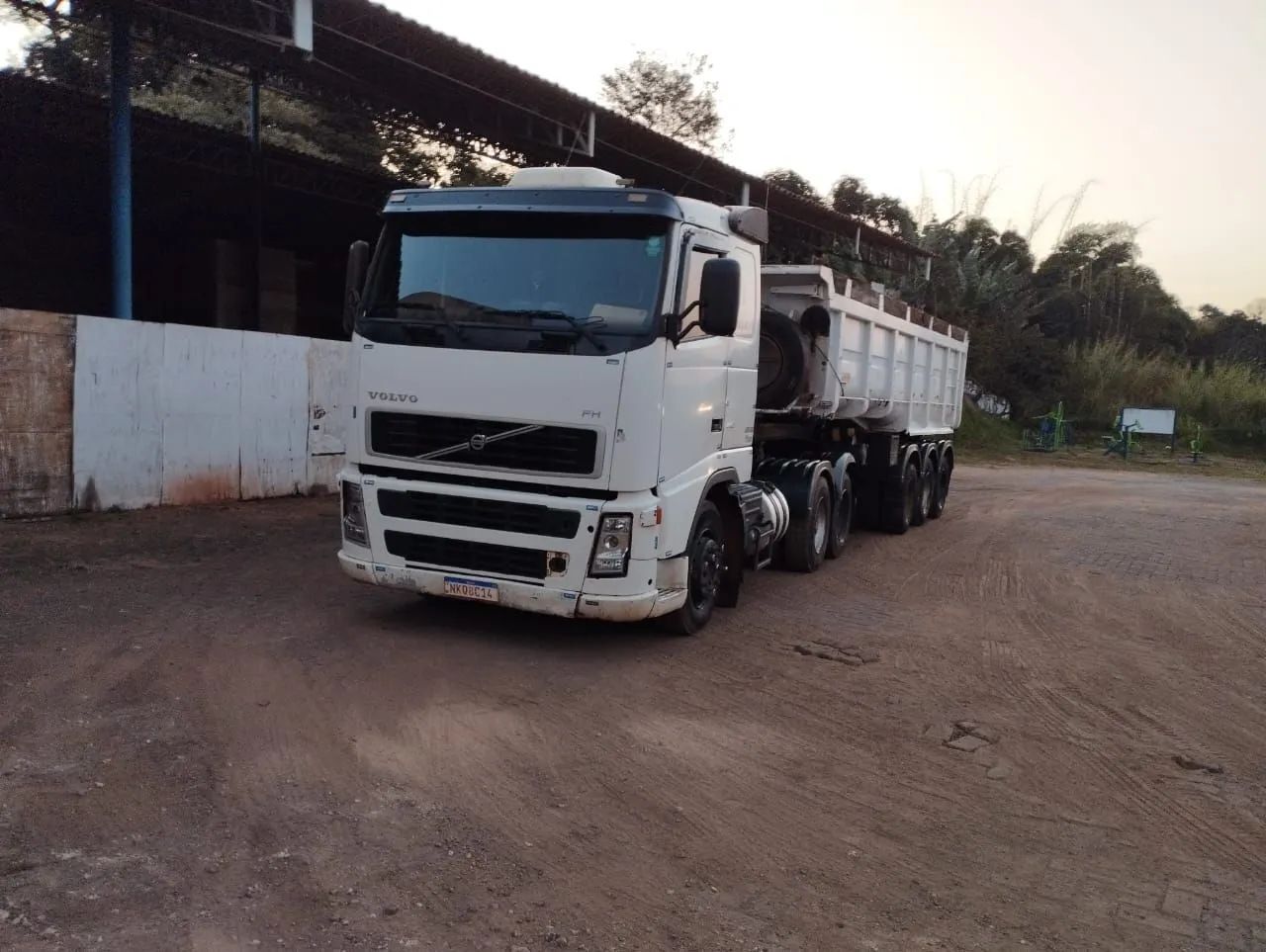 FH 440 6x2  - Foto 2