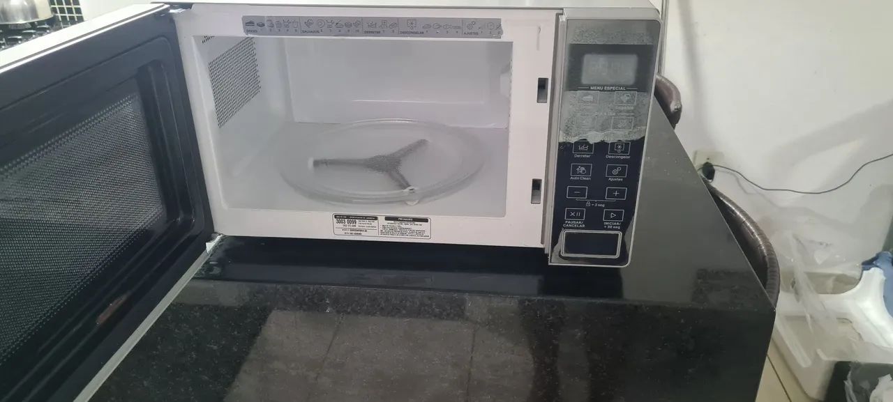 Micro-ondas Brastemp - Novo - Foto 2