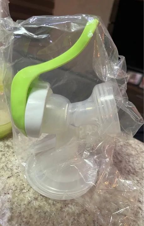 Bomba de Leite Manual MAM - Nova - Foto 3