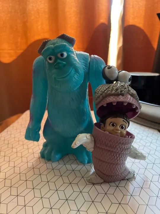 Bonecos Monstros SA - Sulley e o Randal - Brinquedos de Coleção