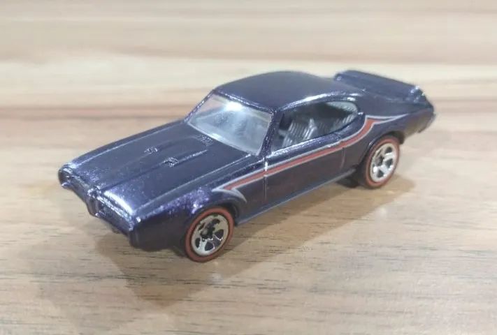 Hot Wheels '69 Pontiac GTO - Classics Series 3 (Loose) - Hobbies e