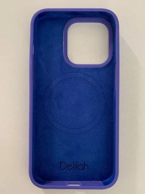 Delilah Silicone Protective Slim Case for Iphone 14 Pro / 15 Pro - Foto 4