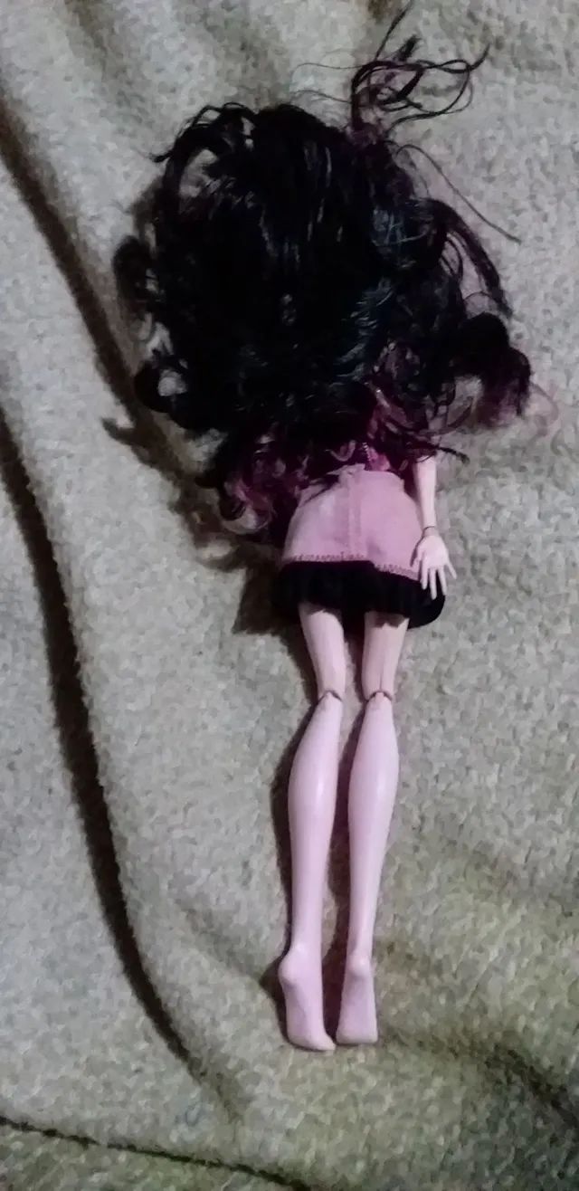 Boneca antiga doll de coleção monster high draculaura da mattel  - Foto 3