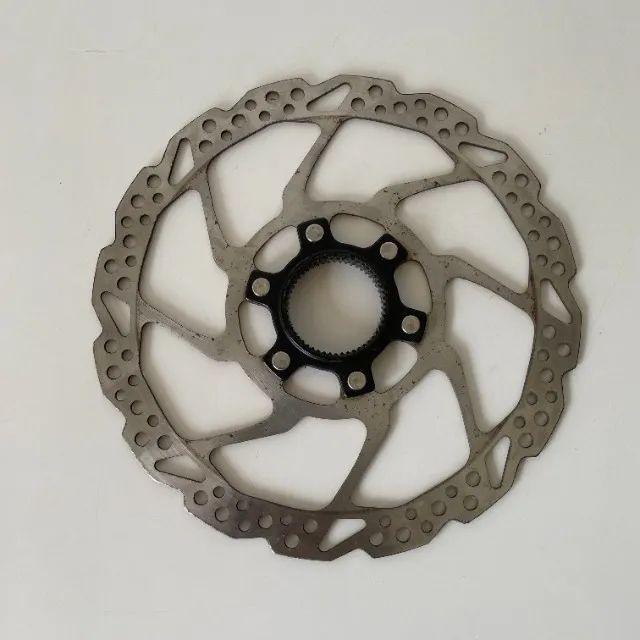 243 - Disco de freio Rotor Shimano Mtb Sm-Rt54 center Lock 180mm usado - Foto 3