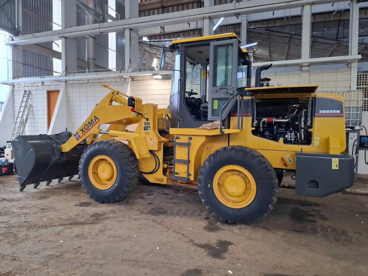 Pá carregadeira XGMA 12t - Foto 2