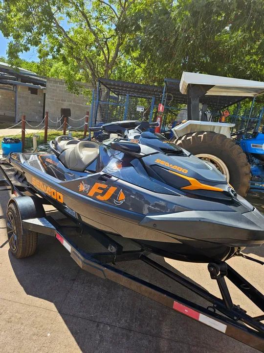 JET GTX 230 HP  com carretinha