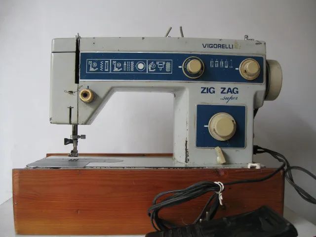 Máquina de costura Vigorelli ZigZag Super