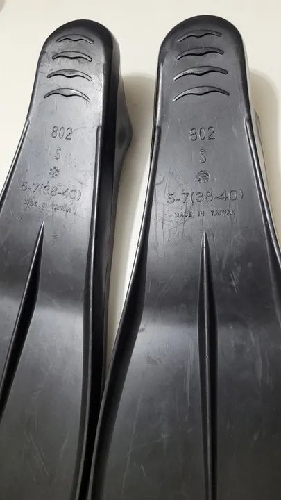 Pé de pato - Nadadeiras Scubapro 36-38 - Foto 5