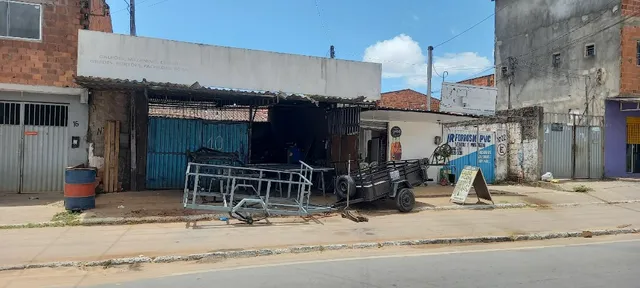 Duas Casas Comercias a Venda na Principal da Santa Lucia tamanho total 15x30