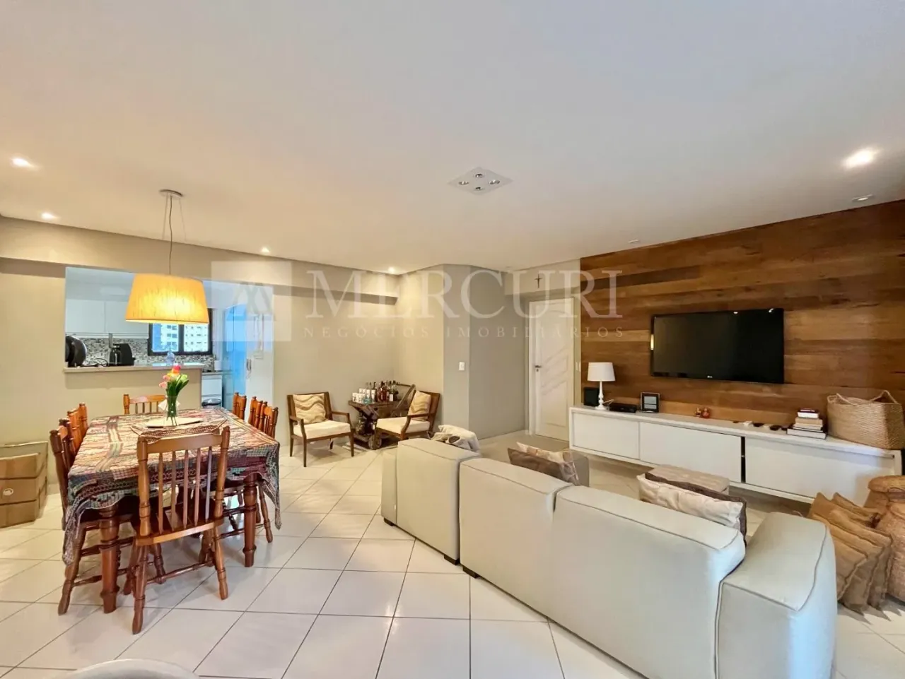 Apartamento Jardim Astúrias, 4 quartos à venda por R$ 1.385.000 Imobiliária Guarujá