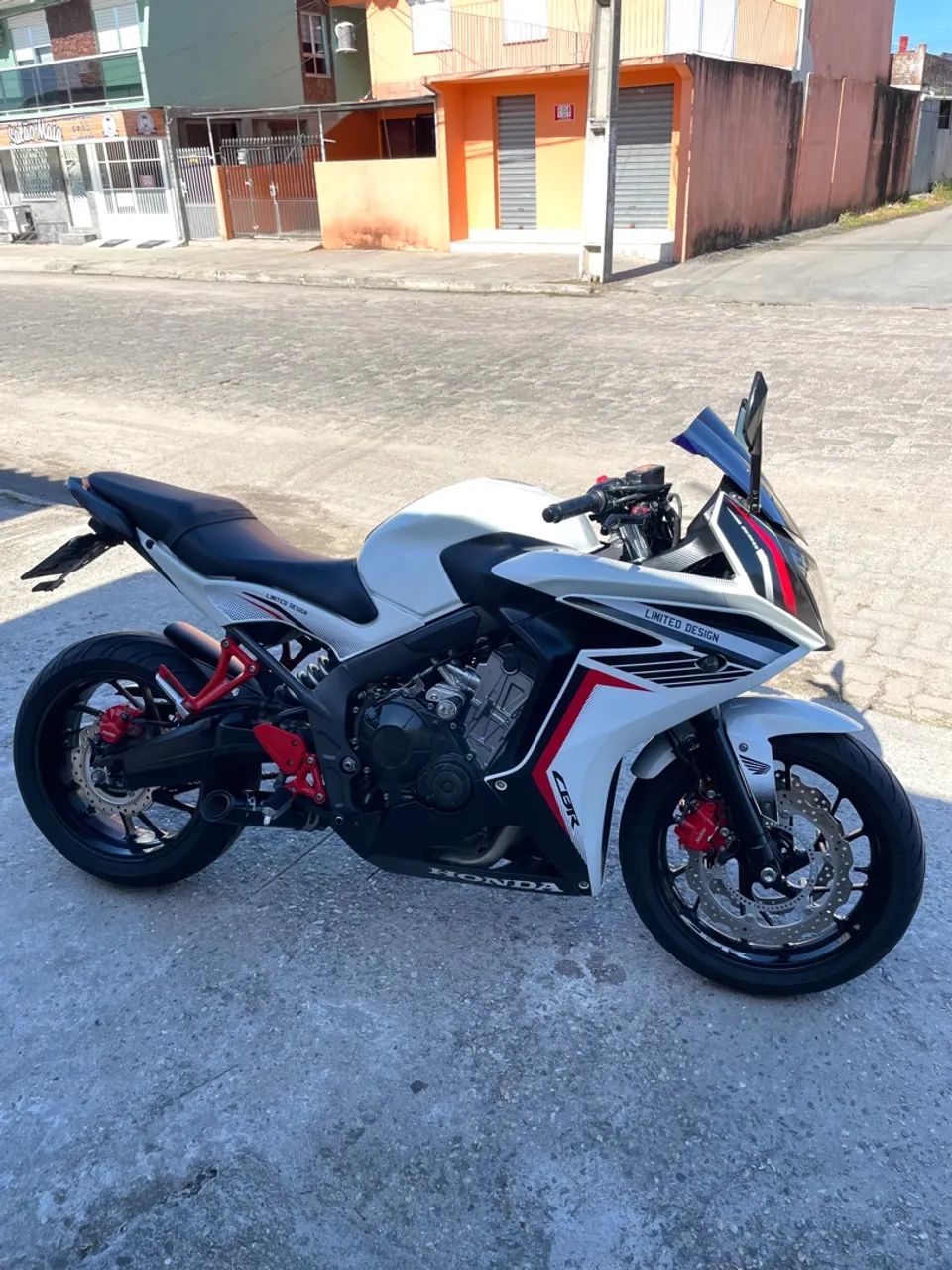 CBR650F 2015 - Foto 3