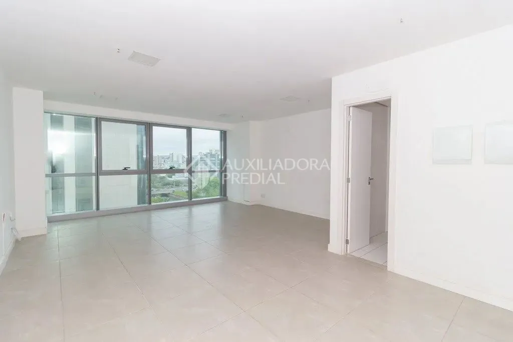 Sala Comercial para Aluguel no Trend Offices Praia de Belas