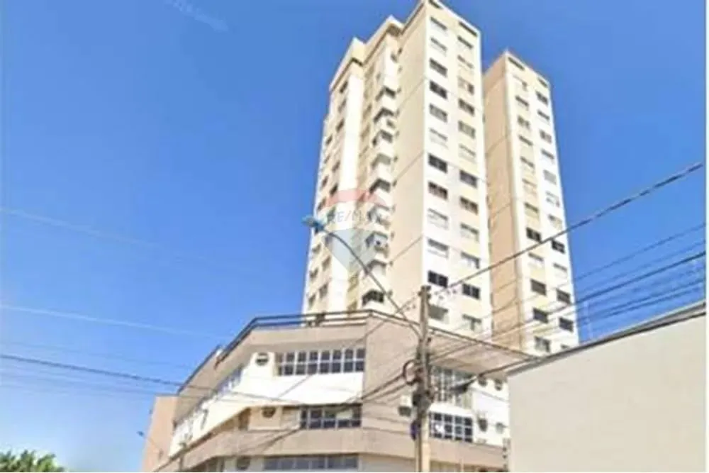 Apartamento no Edifício Palácio das Acácias