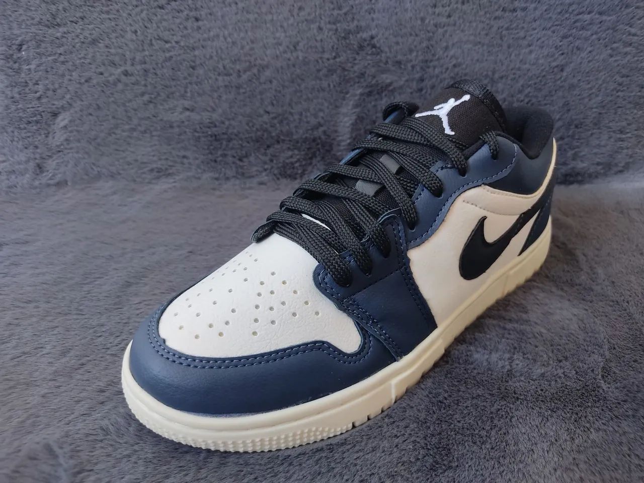 Tênis Nike Air Jordan 1 Low - Foto 3