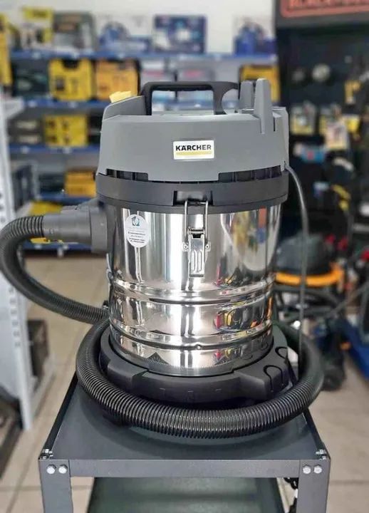 Aspirador de pó e água profissional 20 litros 1400W - Karcher (Loja/Loja) - Foto 2