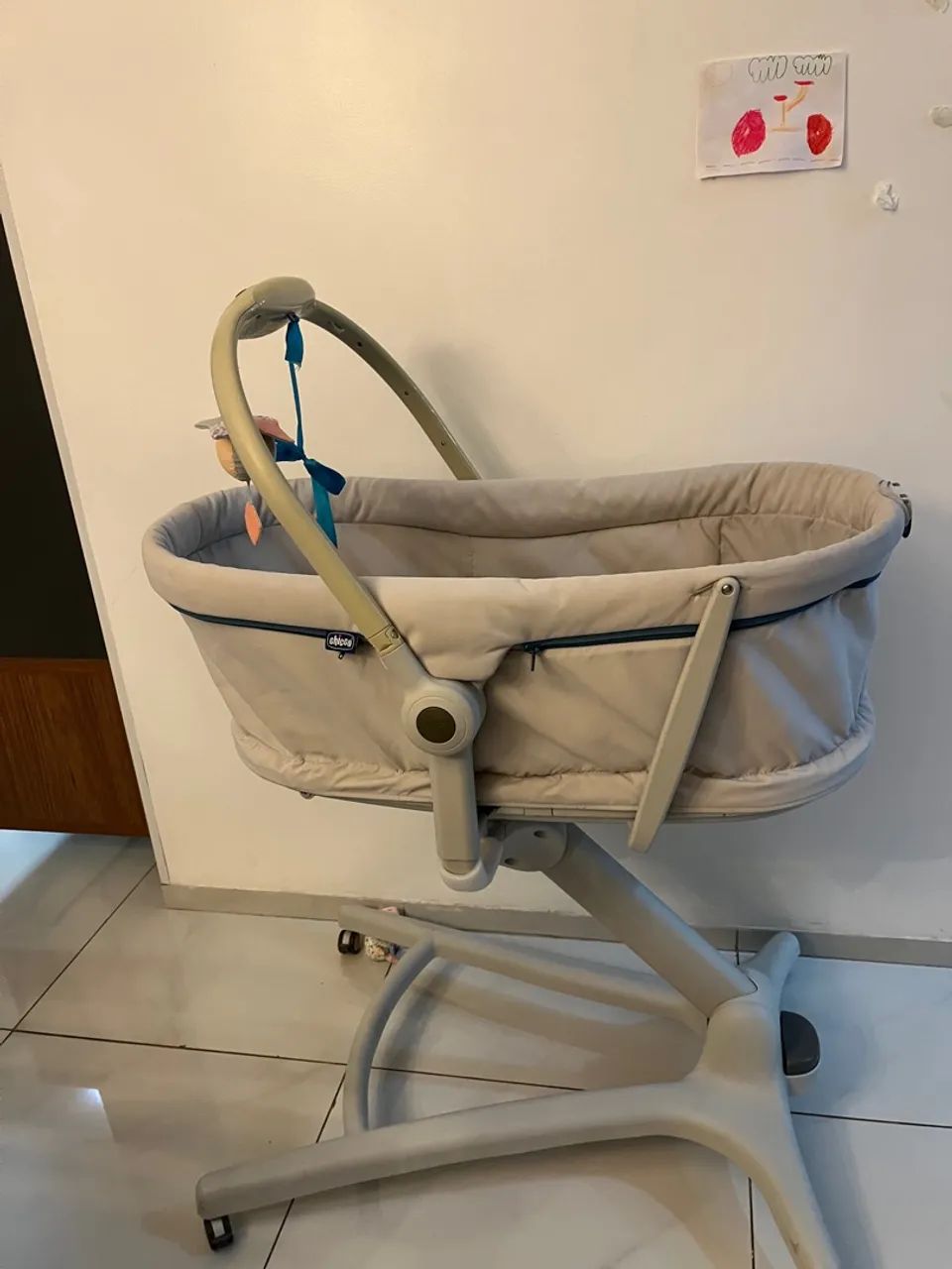 Berço tipo Moisés 4 em 1 marca Chicco - Foto 4