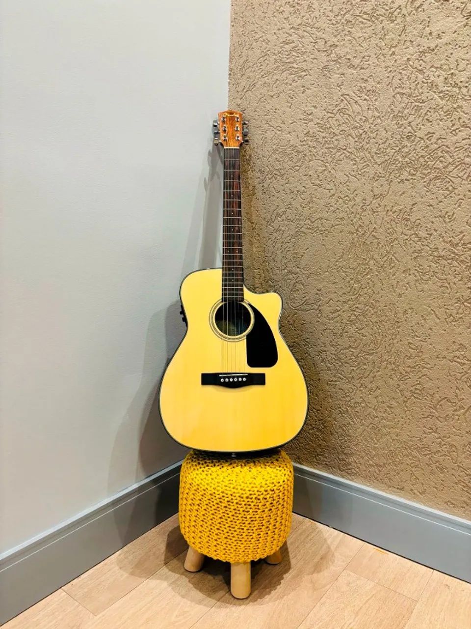 Vendo Violão Fender CF60CE NAT + Case Rígido de Luxo - Foto 2