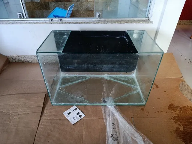 AQUÁRIO 80X50X40