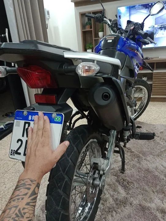 XTZ 150 Crosser 2022 18 mil km apenas - Foto 2