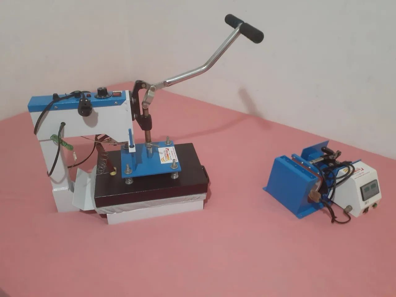 Máquina de estampar camiseta e caneca - Foto 2