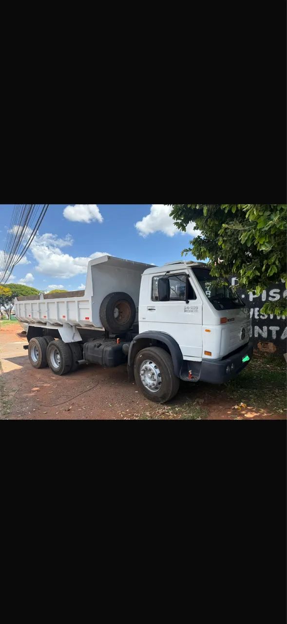 Caminhão caçamba volks 148mil