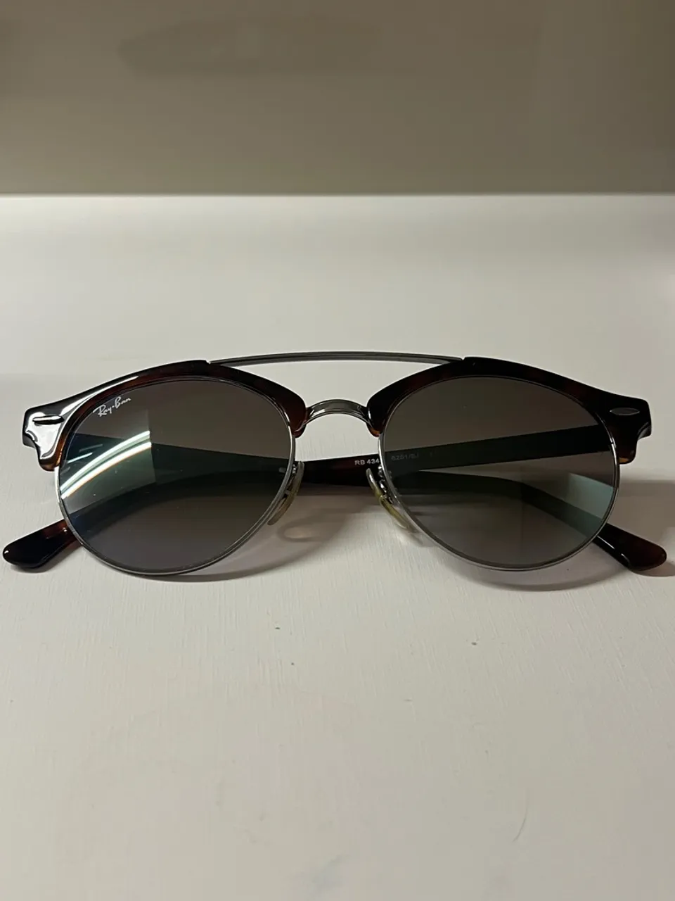 Óculos de Sol Ray-Ban Clubround