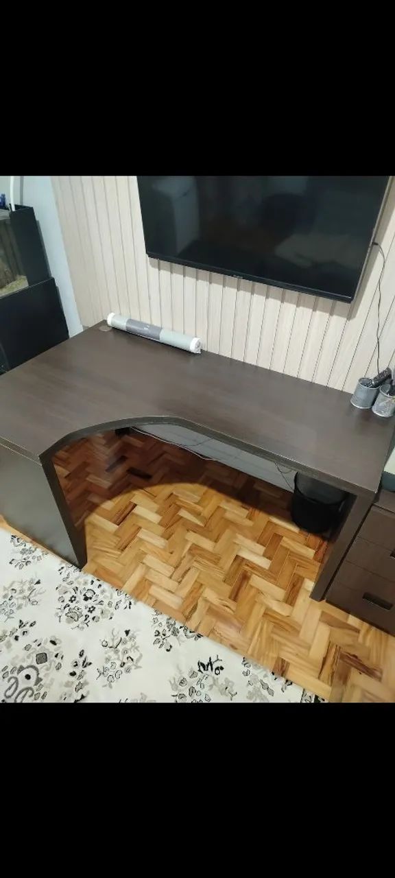 Mesa L c/ Gaveteiro em Madeira - Home Office 